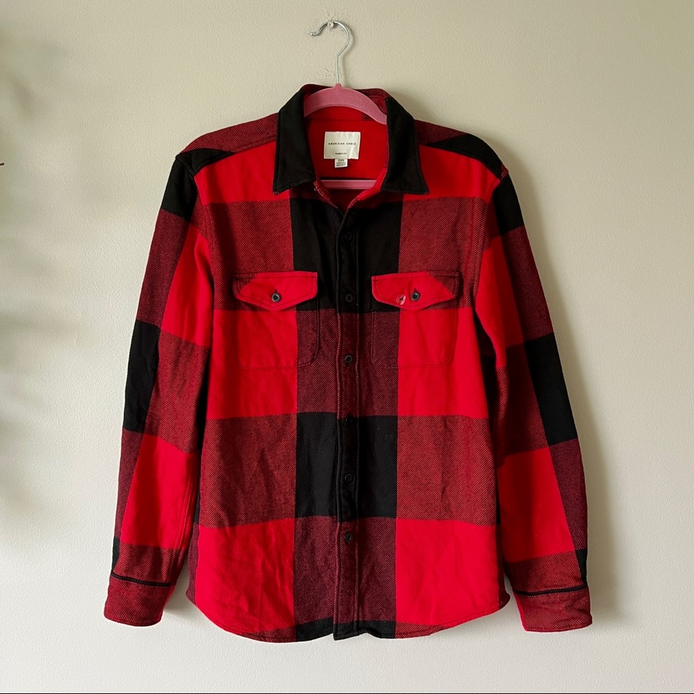NWT AE American Eagle buffalo plaid red black thick flannel button up shirt M